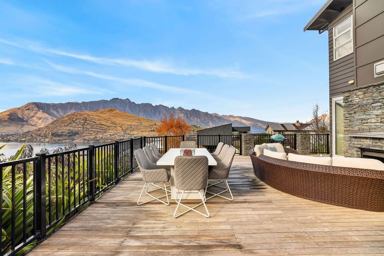 Alpine 75 Estate – Queenstown Hill 7 Bed