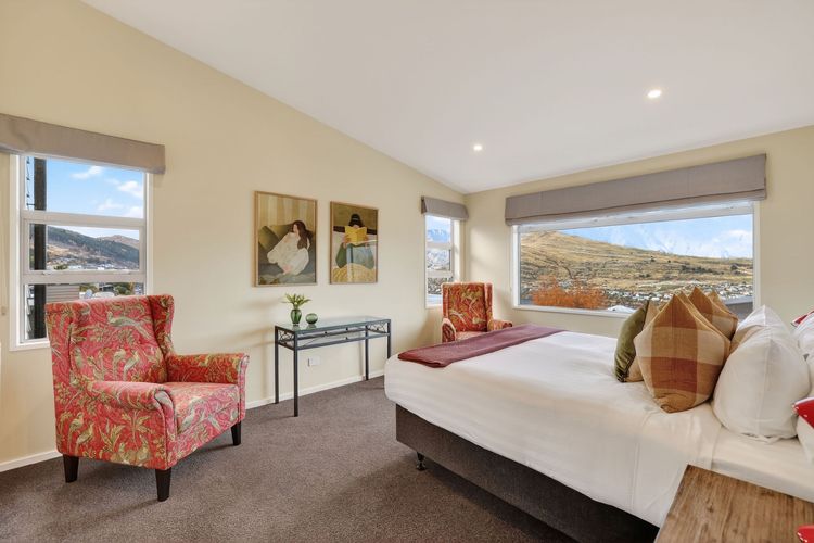 Alpine 75 Estate – Queenstown Hill 7 Bed