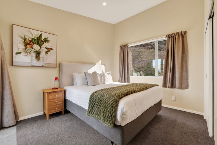 Alpine 75 Estate – Queenstown Hill 7 Bed