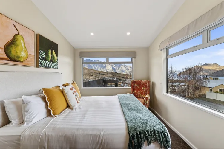 Alpine 75 Residence – Queenstown Hill 5 Bed