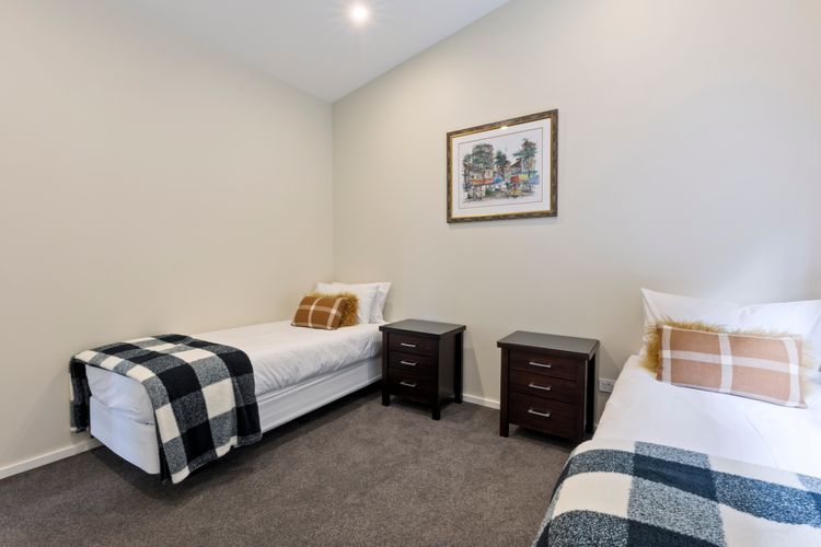 Alpine 75 Residence – Queenstown Hill 5 Bed