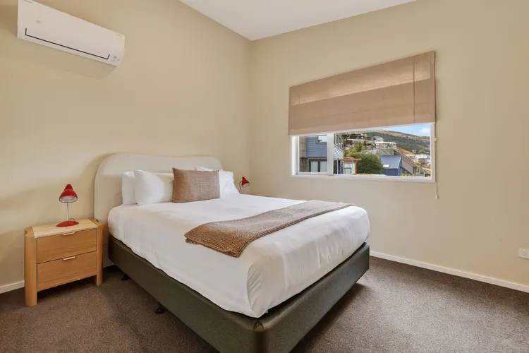 Alpine 75 Residence – Queenstown Hill 5 Bed