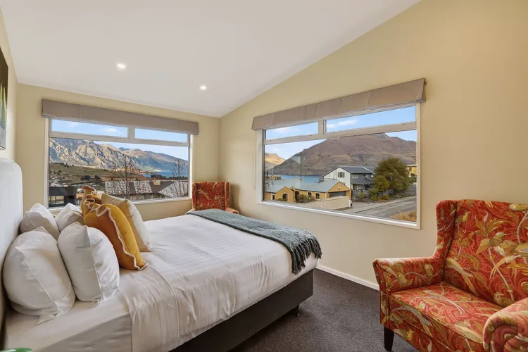 Alpine 75 Residence – Queenstown Hill 5 Bed