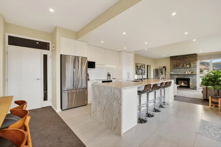 Alpine 75 Residence – Queenstown Hill 5 Bed