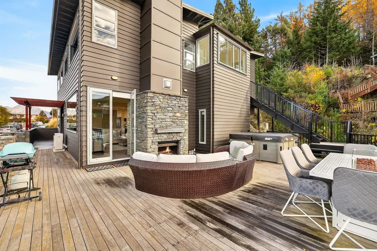 Alpine 75 Residence – Queenstown Hill 5 Bed