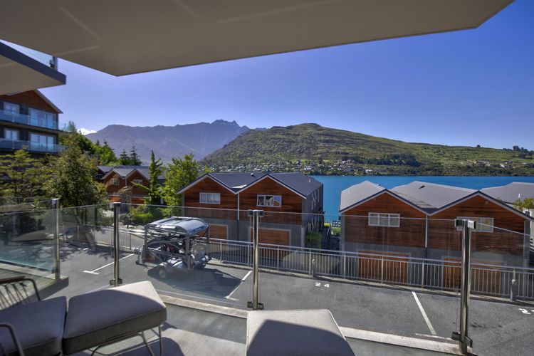 Lower patio with loungers