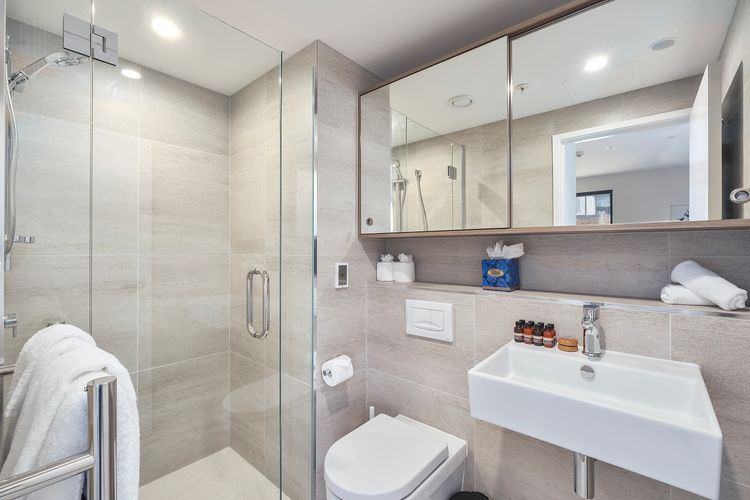 Apt 10 – 2BR Alpine Nook with River Views