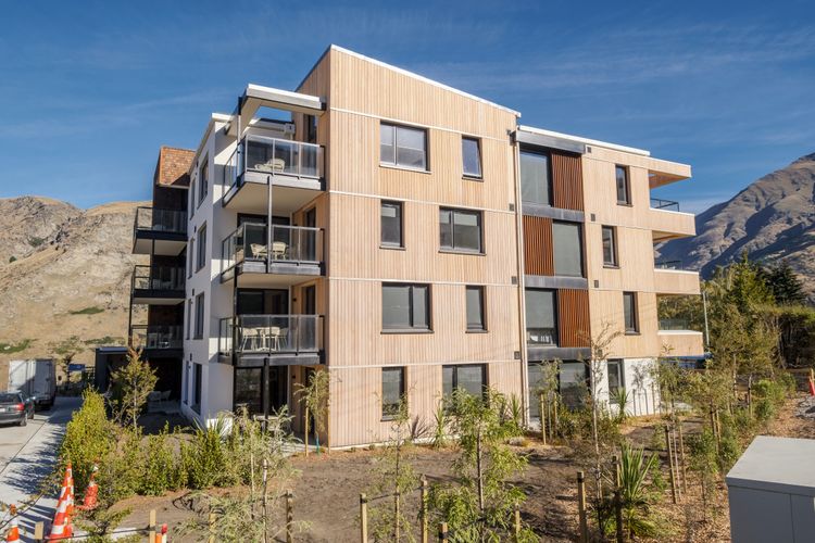 Apt 10 – 2BR Alpine Nook with River Views