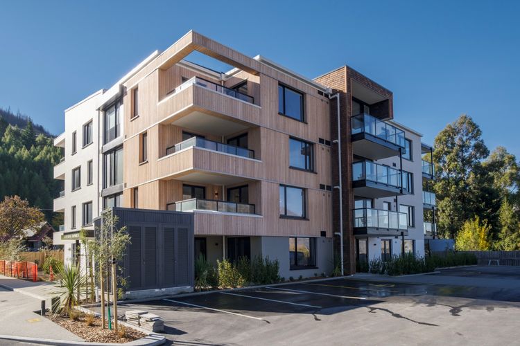 Apt 10 – 2BR Alpine Nook with River Views