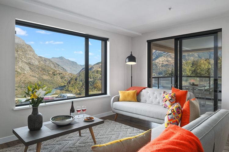Apt 10 – 2BR Alpine Nook with River Views