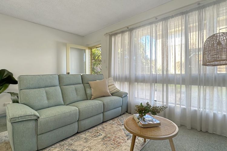 The Essentials Unit 2 – 1 Marine Parade