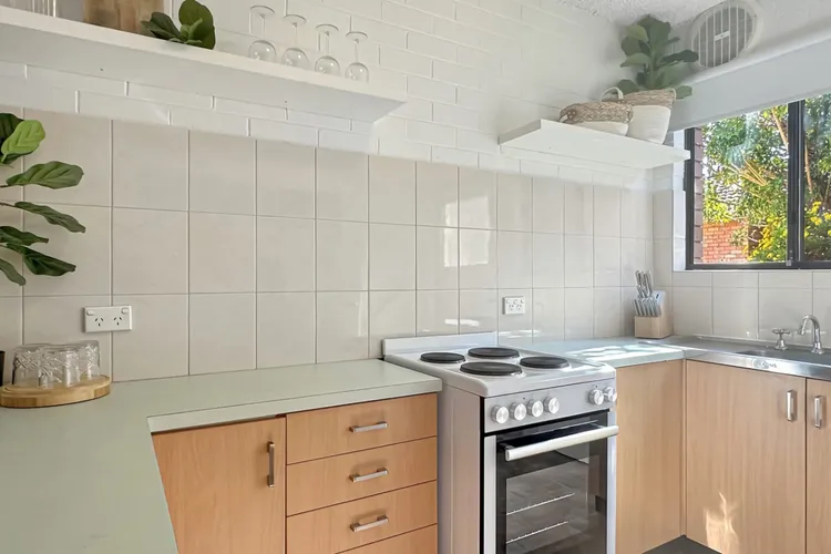 The Essentials Unit 2 – 1 Marine Parade