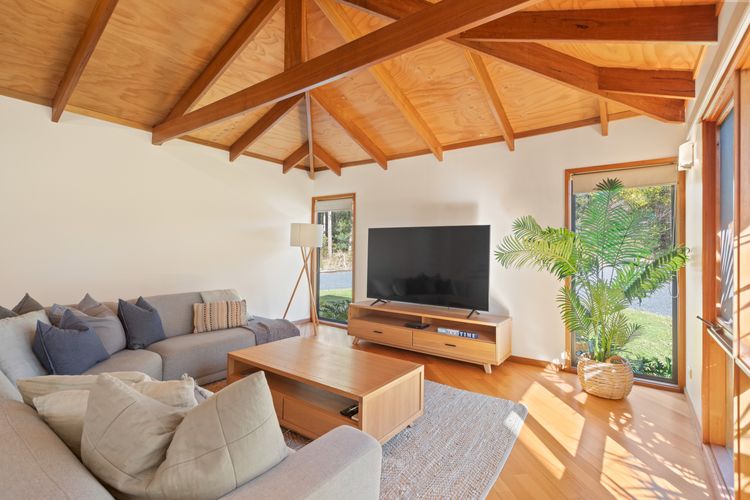 Tura Tree House