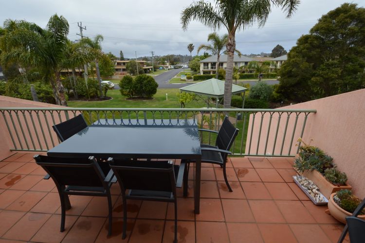 Tuscany Apartments 10