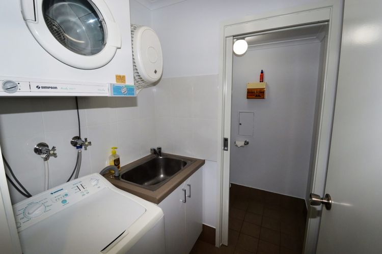 Tuscany Apartments 10