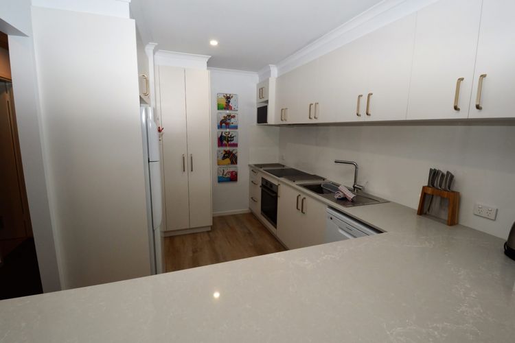 Tuscany Apartments 10