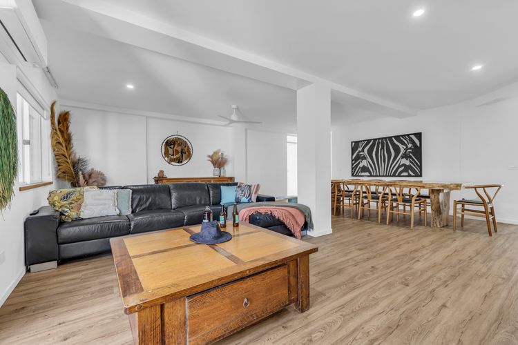 Bellvilla – Bluebonnet Suite