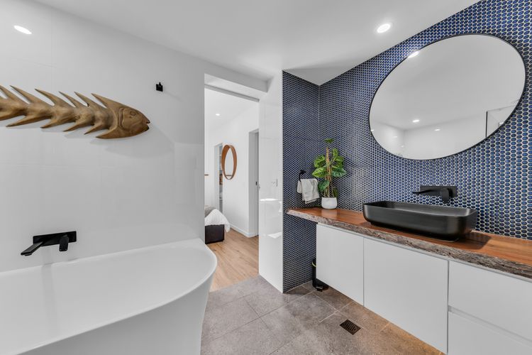 Bellvilla – Bluebonnet Suite