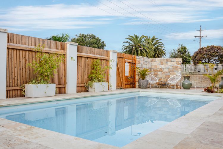 Bellvilla – Bluebonnet Suite