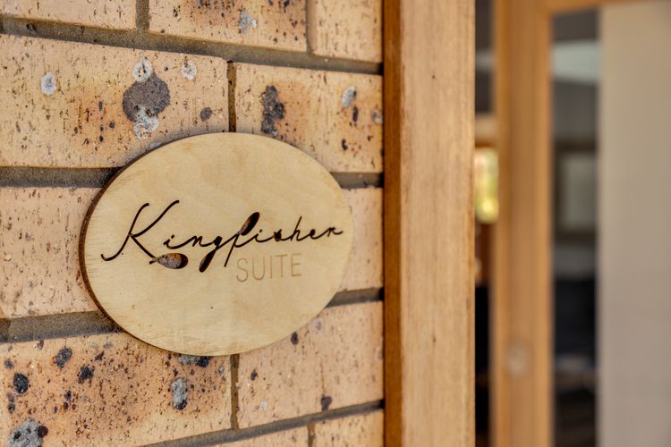 Bellvilla – Kingfisher 5 Bd Suite