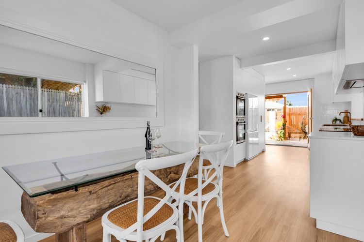 Bellvilla – Kingfisher 5 Bd Suite