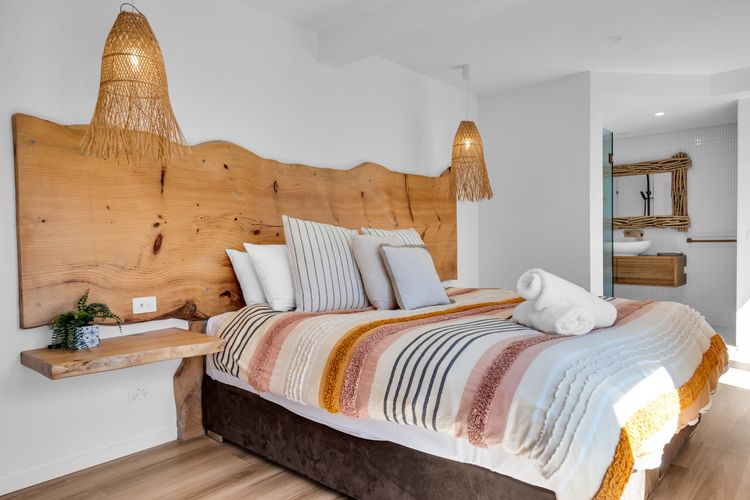 Bellvilla – Kingfisher 5 Bd Suite