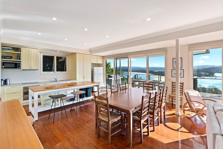 Stonier Beach House