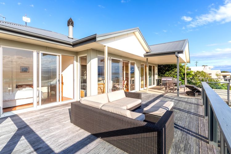 Stonier Beach House