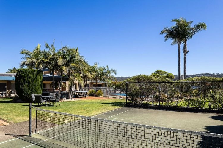 Lakeside Apartments 4