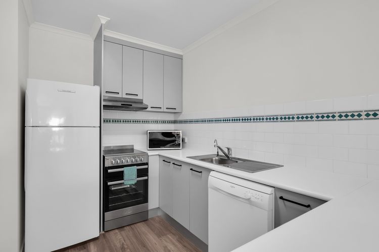 Tuscany Apartments 7