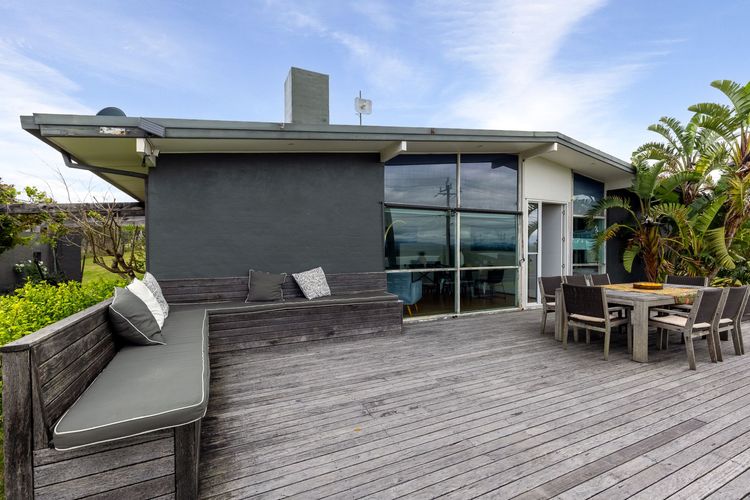 ‘Governor House’