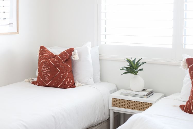 Luxury On The Bay – Karinya At Surfside