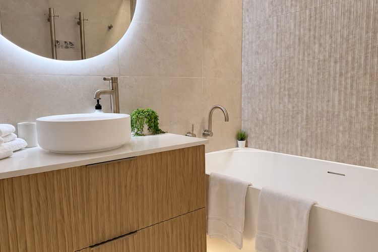 Luxury On The Bay – Karinya At Surfside