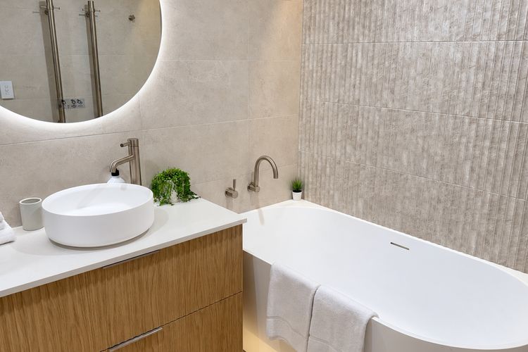 Luxury On The Bay – Karinya At Surfside