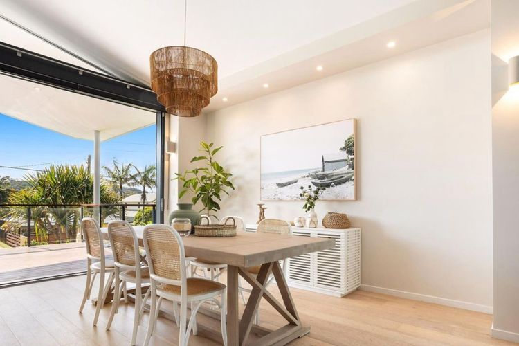 Luxury On The Bay – Wanda