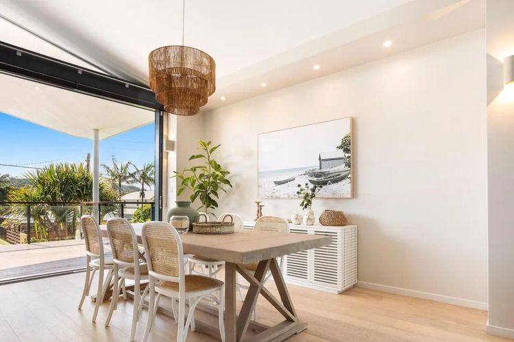 Luxury On The Bay – Wanda