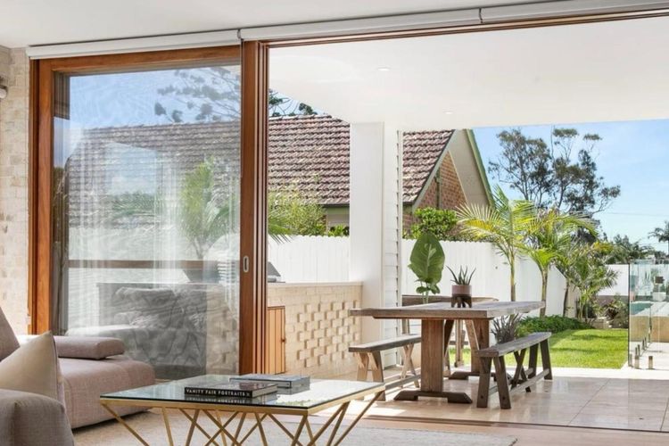 Luxury On The Bay – Cedrics 1