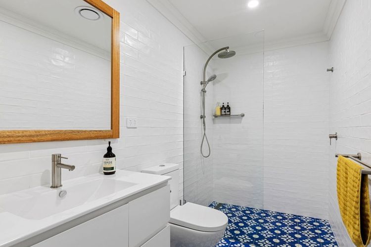 Boronia Beach House One