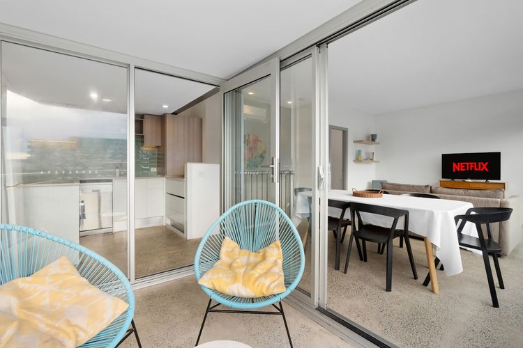 Warm Bondi Loft Stay Steps to Beach & Cafés