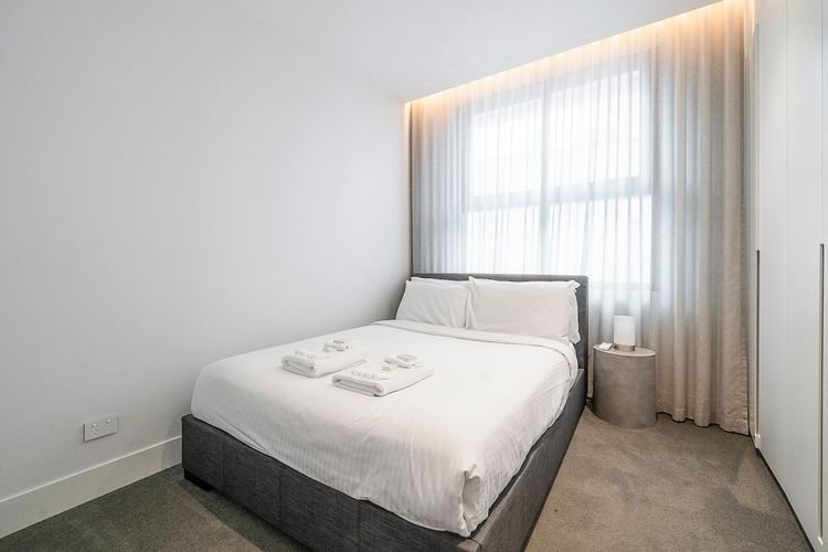 Inviting 2BR Unit w Parking near Coogee Beach