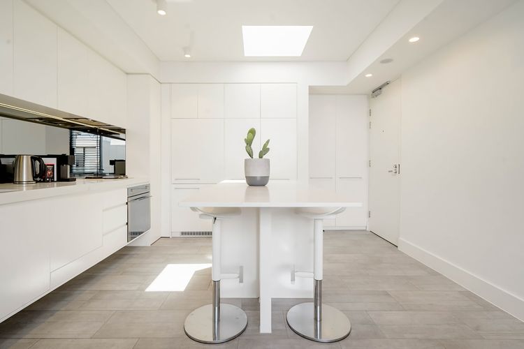 Warm Bondi Hideaway Heated Top Floor Stay