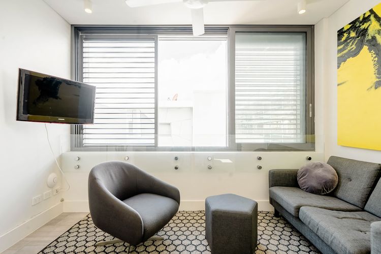 Warm Bondi Hideaway Heated Top Floor Stay