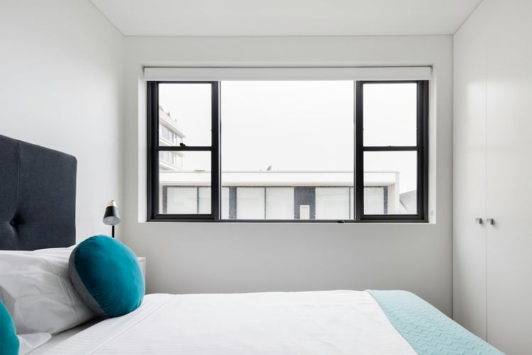 Stylish 1BR Apartment w Skylight near Bondi Beach