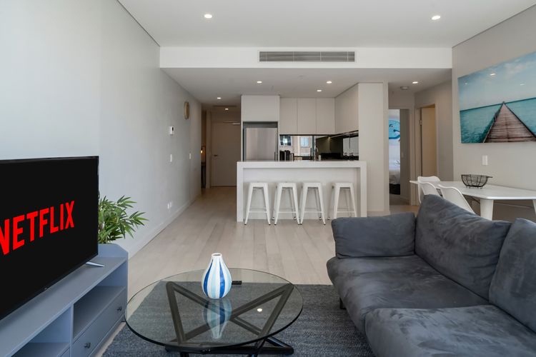 Premium Bondi Junction Living w/Lift & Parking