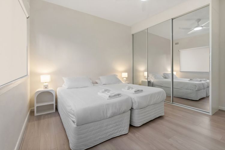 Bondi Oasis: 2BR Walk to Beach w/ Parking
