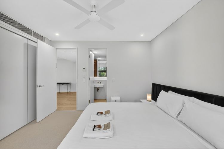 250SQM Cosy Bondi Escape | Luxe 3BR + Parking
