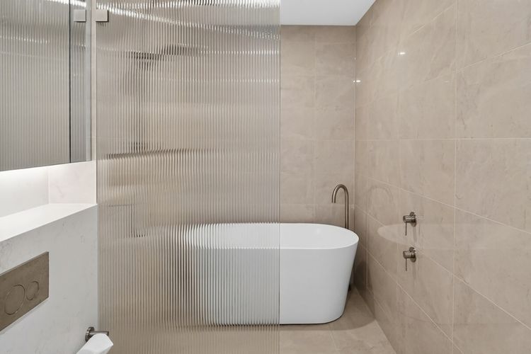 250SQM Cosy Bondi Escape | Luxe 3BR + Parking