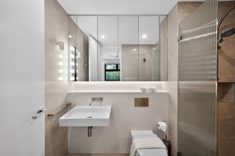 250SQM Cosy Bondi Escape | Luxe 3BR + Parking