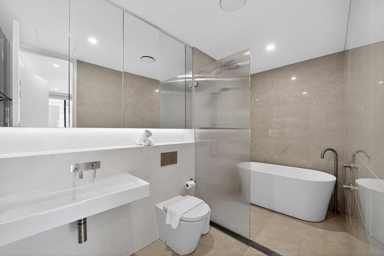 250SQM Cosy Bondi Escape | Luxe 3BR + Parking