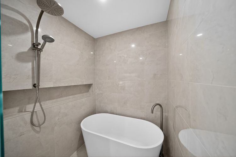 250SQM Cosy Bondi Escape | Luxe 3BR + Parking
